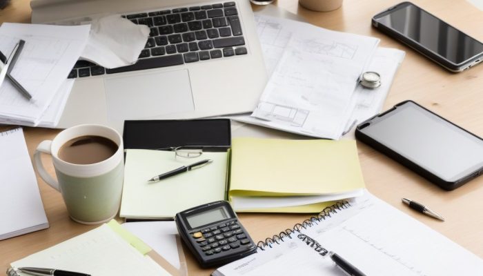 Comparativo: disciplina de longo prazo versus reações impulsivas